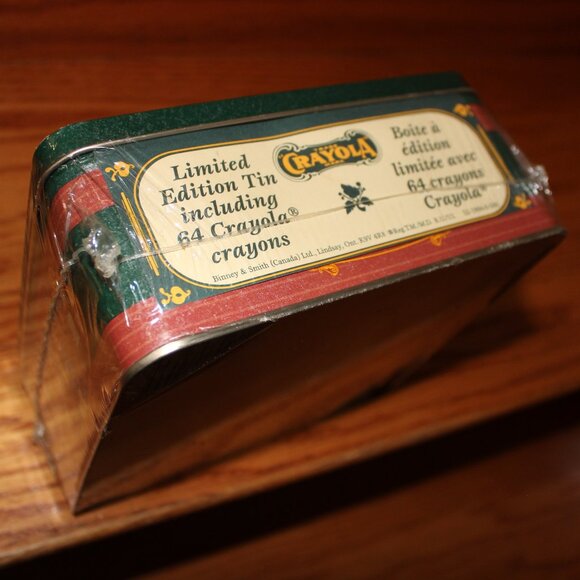 3/$88❤️Limited Edition 1994 CRAYOLA Trademark tin gift box +sharpener +64crayons - Picture 6 of 11